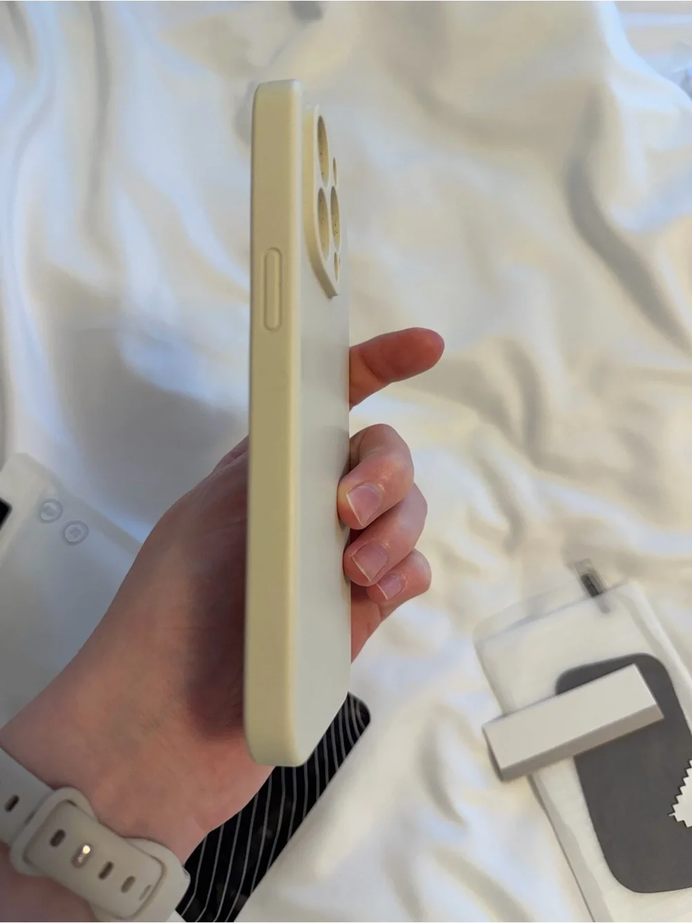 Neutral iPhone 14 Pro Max Silicone iPhone Case with PopGrip